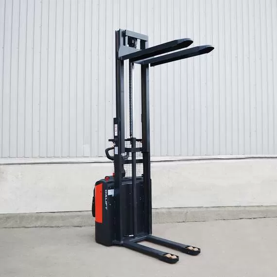 OXLIFT BX 1536E 1500 кг 3600 мм Самоходный штабелер с платформой для оператора в Новосибирске купить по выгодной цене 100kwatt.ru